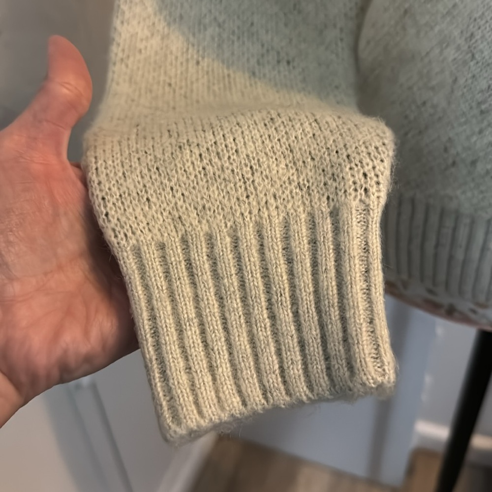 🆕NWT*STUSSY*🔥RARE🎱CREAM 8 BALL Heavy Brushed Mohair Sweater Men’s SMALL✨ - Picture 5 of 16